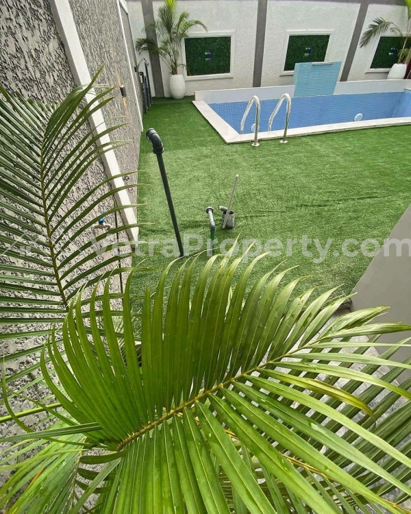 Image 1 Title