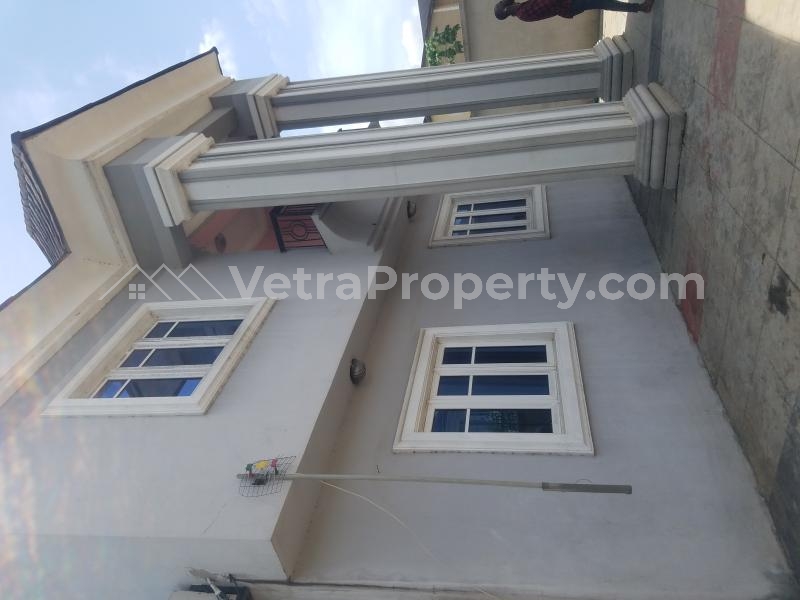  Executive Miniflat up stairs 2 toilets 600k  Flat for Rent Isolo Lagos Vetra  Property