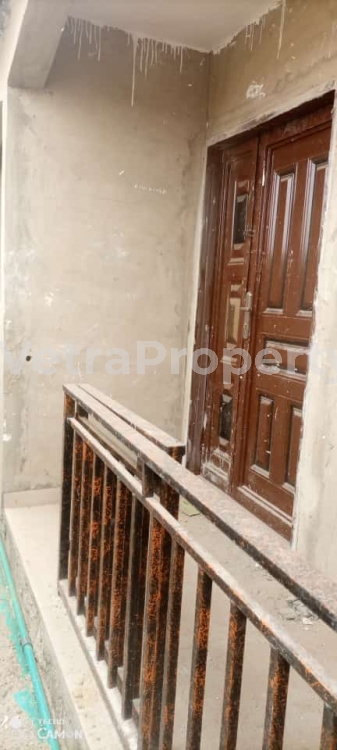 Image 1 Title