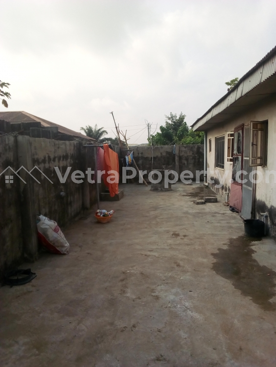 Image 1 Title