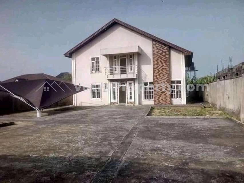  4 bedrooms all rooms en-suite fully detached duplex  4 bedroom House for Sale Ajah Lagos Vetra  Property