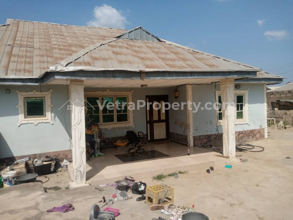  3 Bedroom Bungalow Built on a plot  3 bedroom House for Sale Ibadan Oyo Vetra  Property