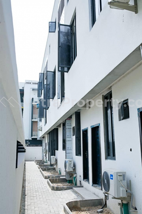 Image 1 Title