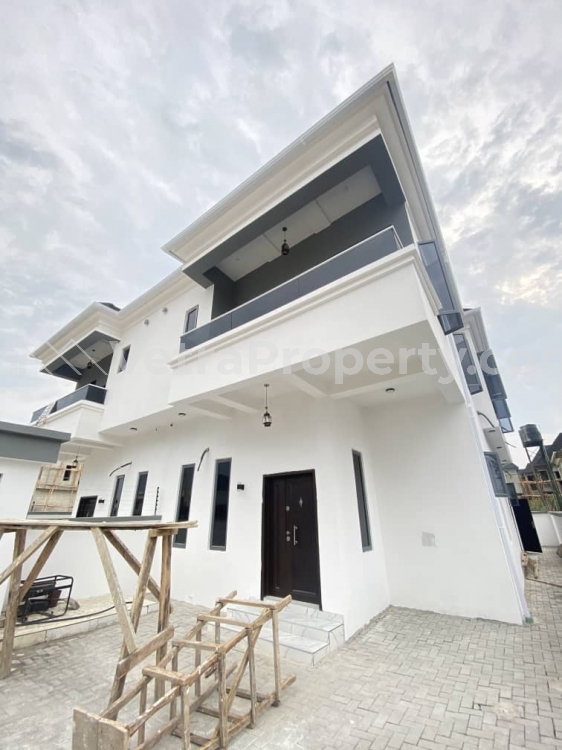  Well Finished 4BR semi Detached Duplex with Bq available at 2nd Toll gate, Lekki.is located  4 bedroom House for Sale Lekki Lagos Vetra  Property