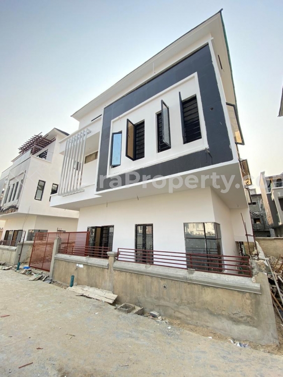  5 Bedroom Detached Duplex with Bq available at Ikate, Lekki, Lagos.  5 bedroom House for Sale Lekki Lagos Vetra  Property