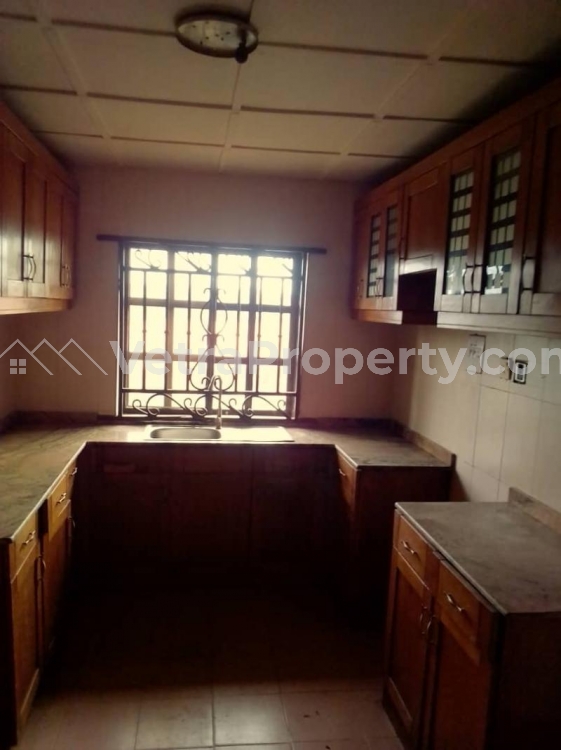  To Let: 3Bedroom flat (Fairly new)  3 bedroom Flat for Rent Ojodu Lagos Vetra  Property