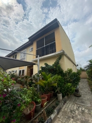 Cozy 3-bedroom Terrace House. 3 bedroom Flat for Short let Lekki Lagos Vetra  Property