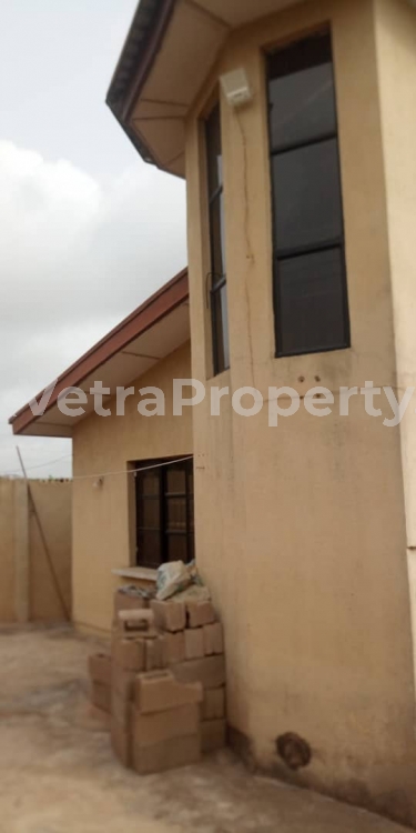  3 bedrooms duplex  4 bedroom Flat for Sale Ibadan Oyo Vetra  Property