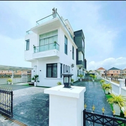 Tastefully Built 4 Bedroom Detached Duplex. 4 bedroom Detached Duplex for Sale Lekki Lagos Vetra  Property