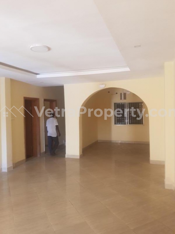  Well maintained spacious 3 bedroom flat  3 bedroom House for Rent Lekki Lagos Vetra  Property