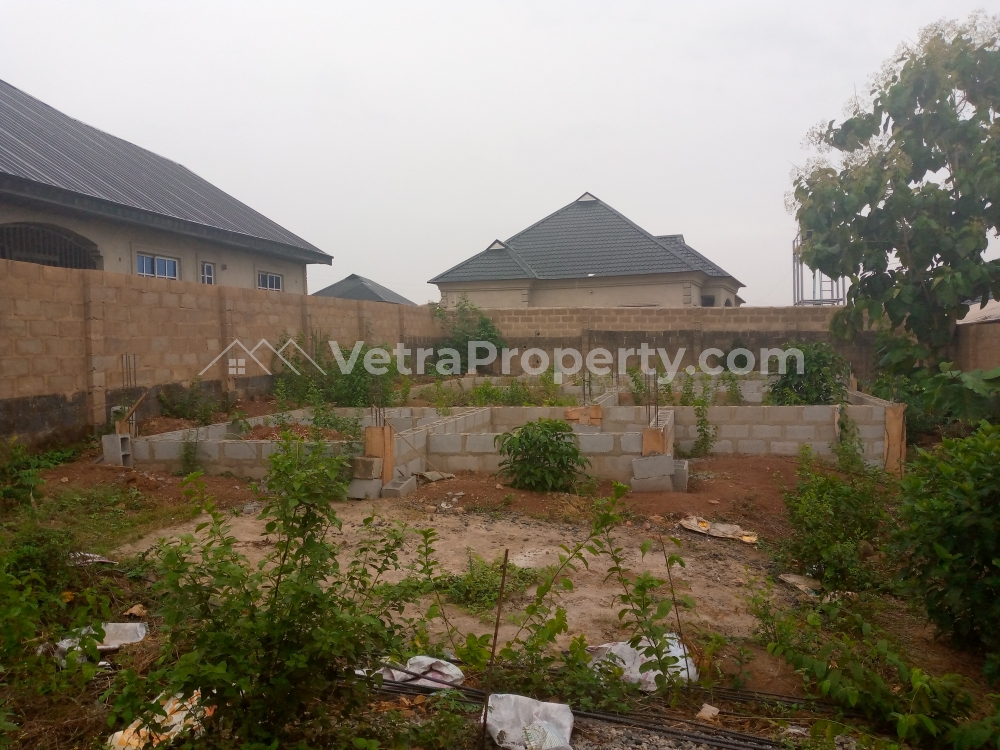  fenced and gated full plot of land in a good neighborhood  Land for Sale Ibadan Oyo Vetra  Property