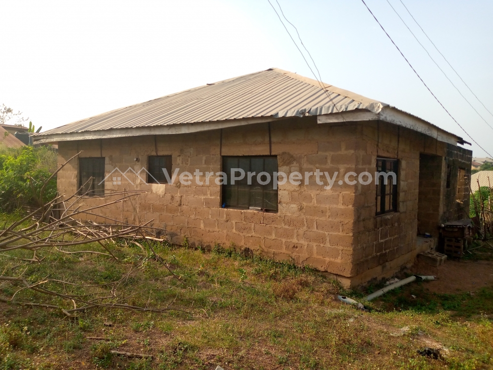  Uncompleted 3 Bedroom Bungalow in a Nice Neighborhood  3 bedroom House for Sale Ibadan Oyo Vetra  Property