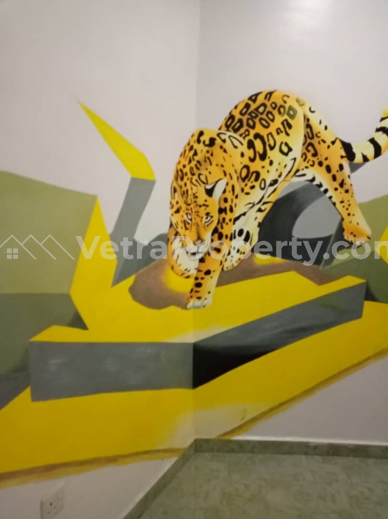 Image 1 Title