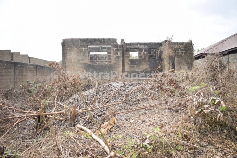  STRONG AND SPACIOUS UNCOMPLETED 3BEDROOM DUPLEX  3 bedroom House for Sale Abeokuta Ogun Vetra  Property