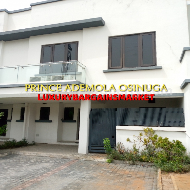  PRINCE ADEMOLA OSINUGA PRIVATE & COSY 3 BEDROOM SEMI DETACHED HOUSE + PRIVATE SWIMMING POOL + SECURITY + 24/7 POWER ETC IN BANANA ISLAND ESTATE @N10M!  3 bedroom House for Rent Ikoyi Lagos Vetra  Property