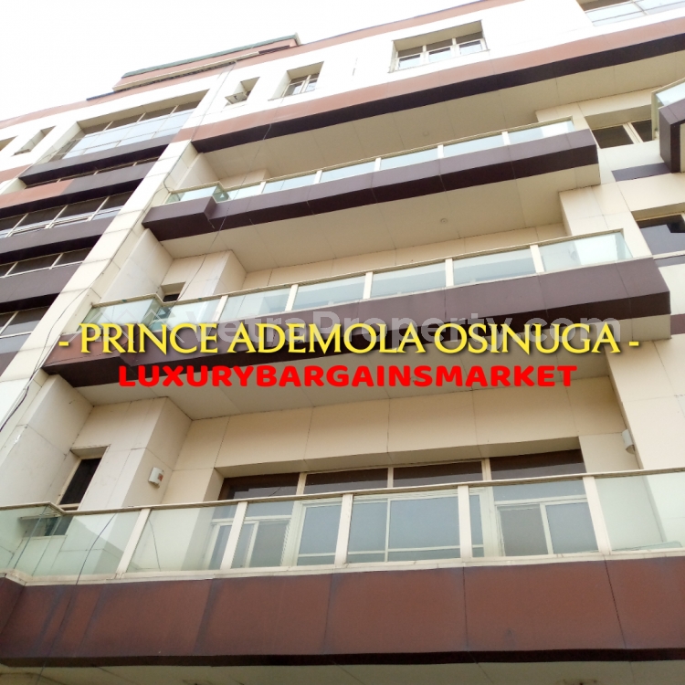 EXECUTUVE & HIGH CEILING 3 BEDROOM APARTMENT +BQ IN PARKVIEW  3 bedroom Flat for Rent Ikoyi Lagos Vetra  Property