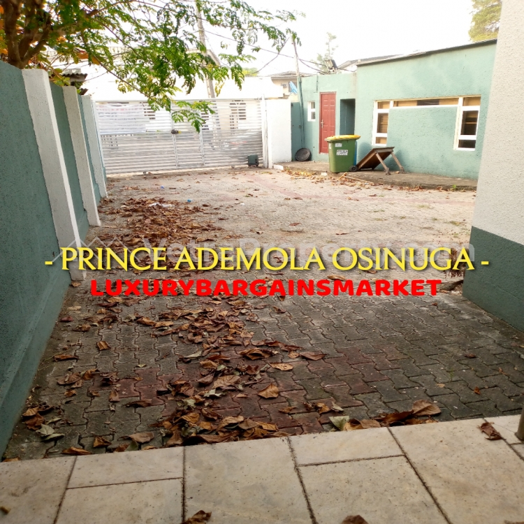 Image 1 Title