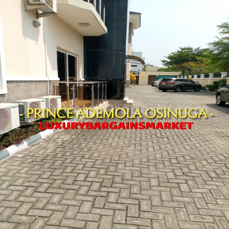 Image 1 Title