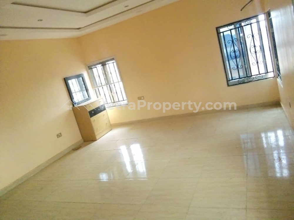  Five bedroom fully detached house with c of o at magodo Well furnished kitchen cabinets, shower room.  House for Sale Ojodu Lagos Vetra  Property