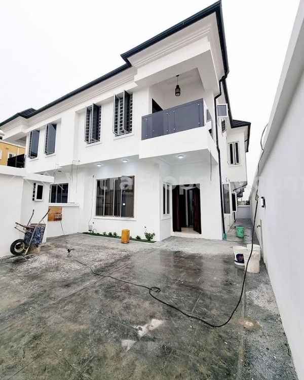  Newly Built 4 bedroom semi detached duplex with b.q Location: Chevron, Lekki  4 bedroom House for Sale Lekki Lagos Vetra  Property