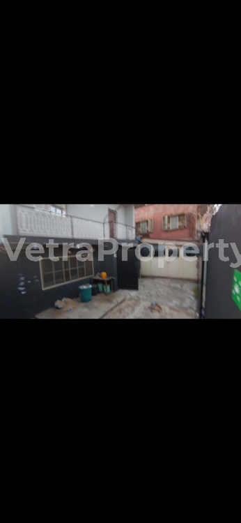 Image 1 Title