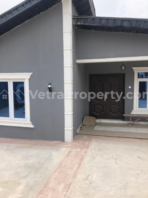  3 bedrooms bungalow  House for Sale Ibadan Oyo Vetra  Property