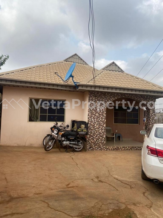  3 Bedroom Bungalow at Alakia adegbayi area Ibadan  3 bedroom House for Sale Ibadan Oyo Vetra  Property