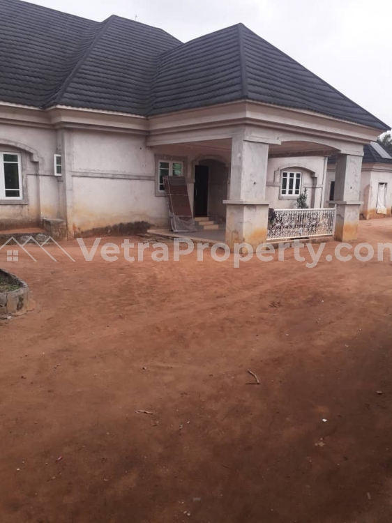  1,000sqm with 4 Bedroom Bungalow (all rooms ensuite)  4 bedroom House for Sale Owerri Imo Vetra  Property