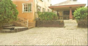 Image 1 Title