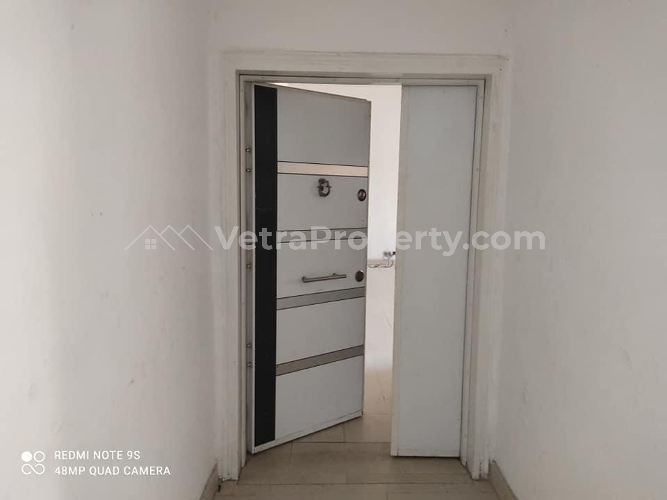 Image 1 Title