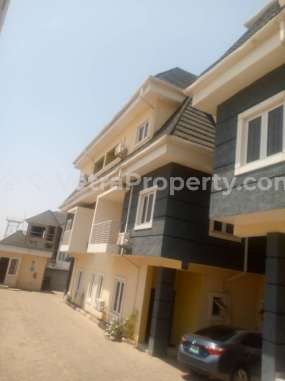  Tastefully & Exquisitely beautiful Newly Built 5bedroom Terrace duplex with BQ, ACs, CCTV, Free Wi-Fi, Standby Gen with 24hrs light. Fridge, gas cooker & washing machine. 4Tenants in the compound.  5 bedroom House for Rent Guzape Abuja Vetra  Property