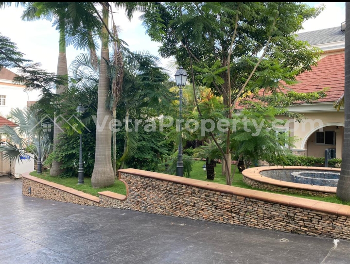  Tastefully Furnished Exquisitely beautiful 1bedroom with Swimming pool,Gym & Bush Bar  Flat for Rent Asokoro Abuja Vetra  Property