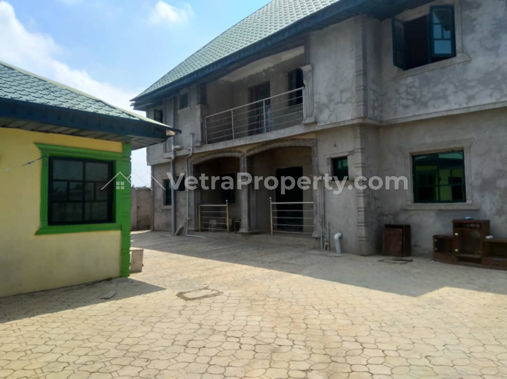  6 UNIT OF 2 BEDROOM FLAT, 4 BEDROOM FLAT AND 2 UNIT OF MINI FLAT FOR SALE  10 bedroom House for Sale Ikorodu Lagos Vetra  Property
