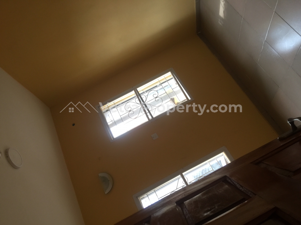 Image 1 Title