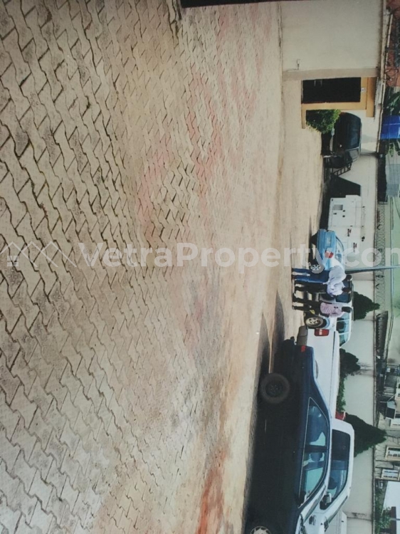 Image 1 Title