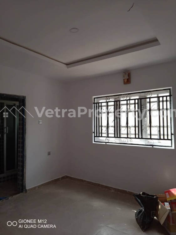 Image 1 Title