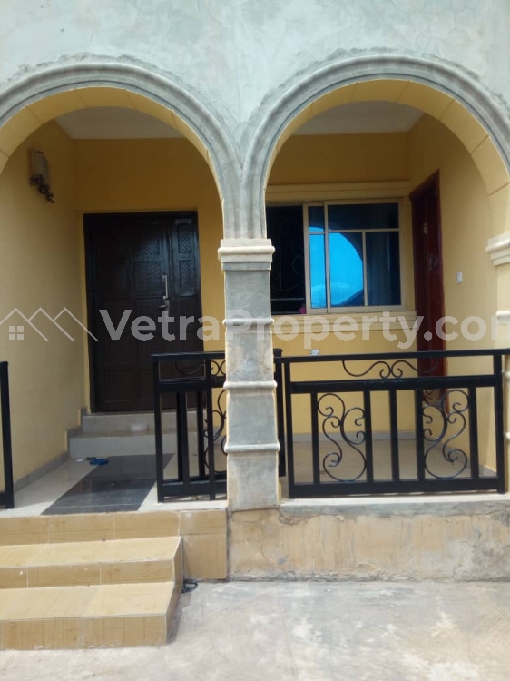  Decent 3Bedrooms flat at Golden Berry Ekerin Ologuneru Ibadan.  3 bedroom House for Rent Ibadan Oyo Vetra  Property