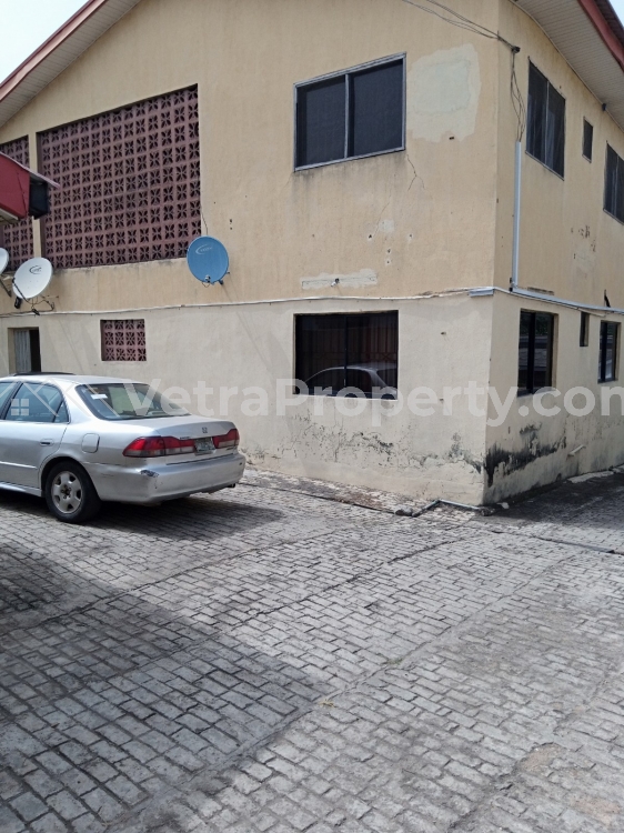  Modern structures on 1700sqm land  3 bedroom House for Sale Ibadan Oyo Vetra  Property