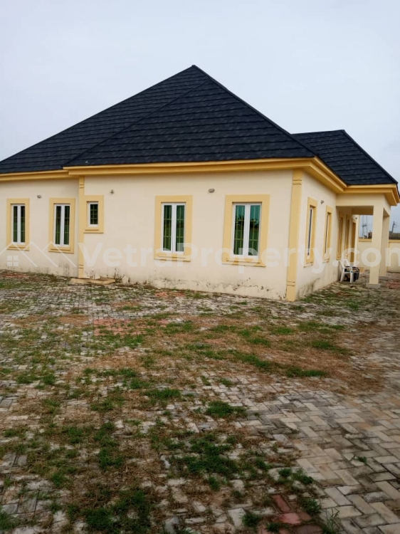 Newly built 5 B/R Bungalow in Makogi, Magboro  5 bedroom House for Sale Obafemi Owode Ogun Vetra  Property