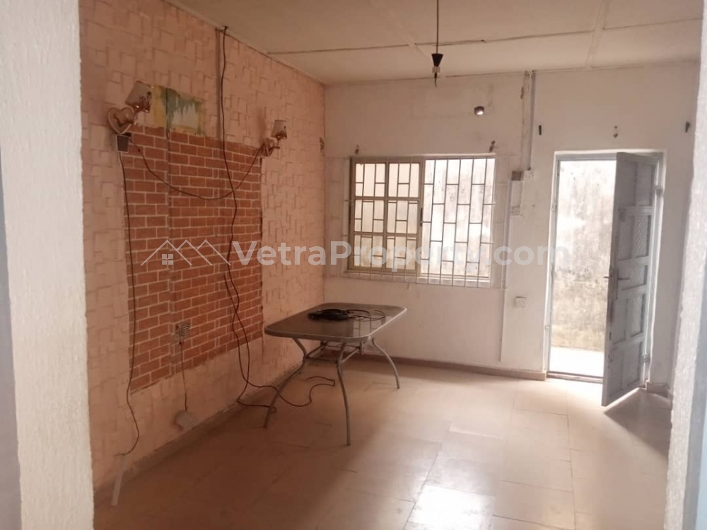  Lovely mini flat at Tejumola estate egbeda.  Flat for Rent Alimosho Lagos Vetra  Property