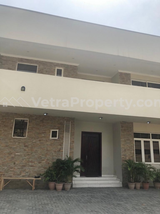 Beautiful and spacious 3 bedroom apartment with BQ.  Land for Rent Victoria Island Lagos Vetra  Property