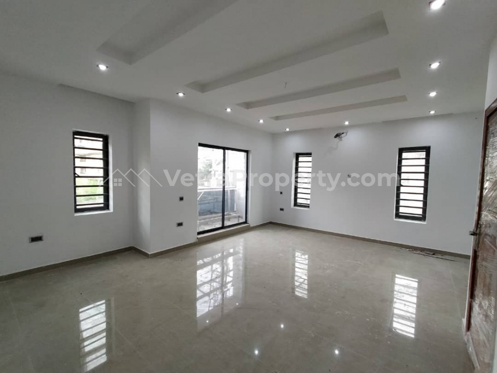  5 Bedroom Semi-Detached Duplex plus 1 Room BQ with exclusive premises (self-compound)  House for Sale Kosofe Ikosi Lagos Vetra  Property