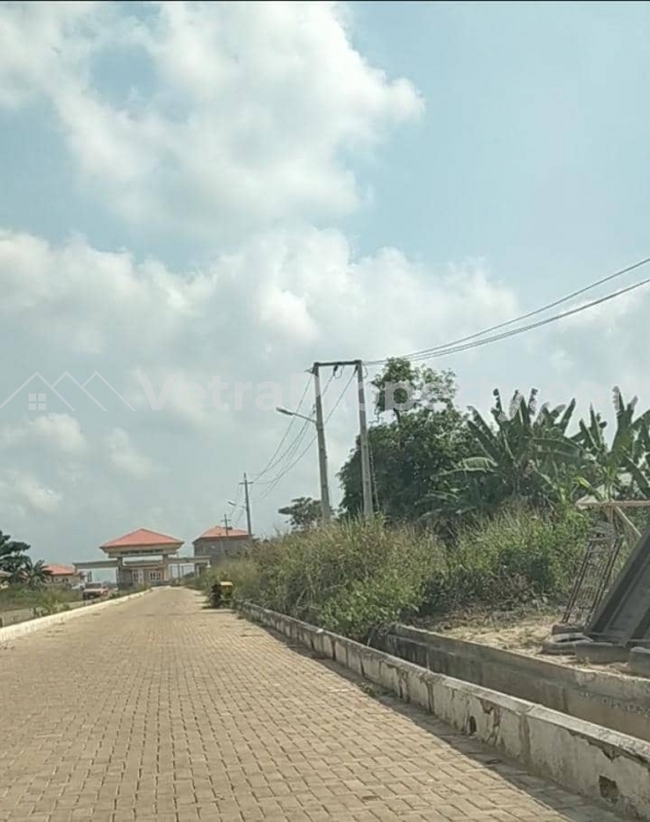 Image 1 Title