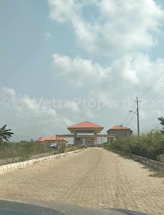Image 1 Title