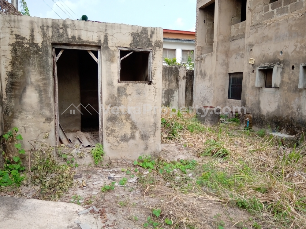  50% Completed Duplex + 2 Nos 1-bedroom Chalets  4 bedroom House for Sale Ibadan Oyo Vetra  Property