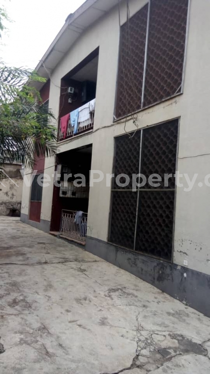  Solid and Structurally Sound Block of 2 Flats of 4 Bedrooms each (up and down) + 2-bedroom Boys’ Quarter  4 bedroom House for Sale Ibadan Oyo Vetra  Property