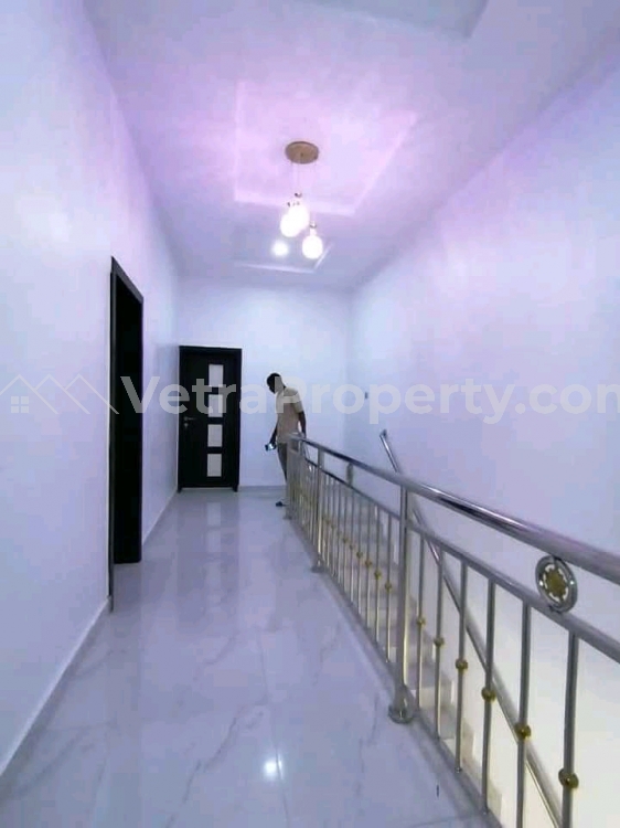 Image 1 Title