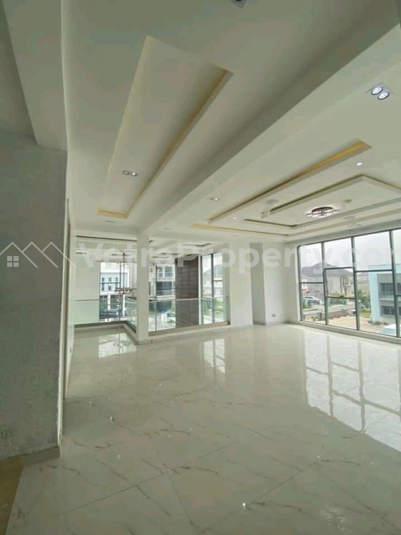 Image 1 Title