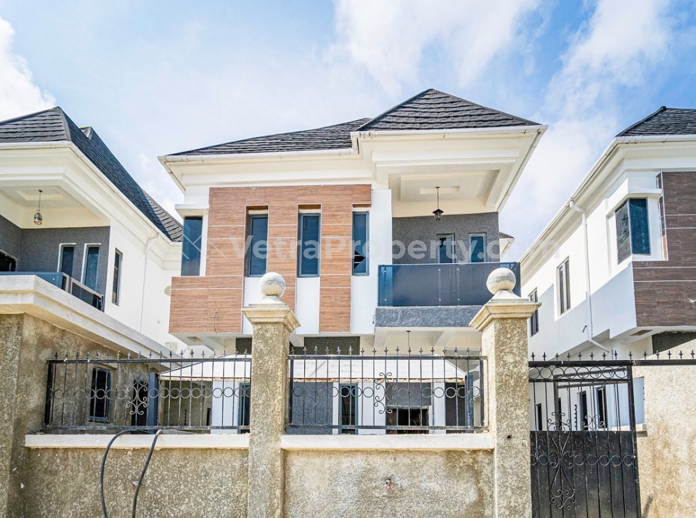  Newly built 5bedroom duplex, alone in compound  5 bedroom House for Rent Lekki Lagos Vetra  Property