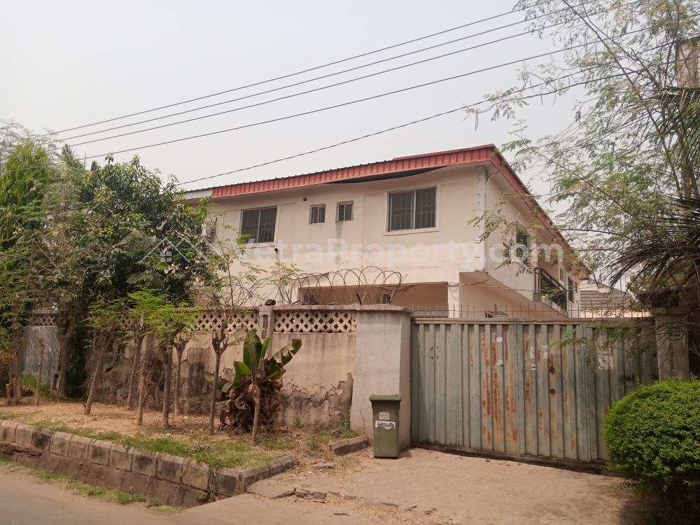 Image 1 Title